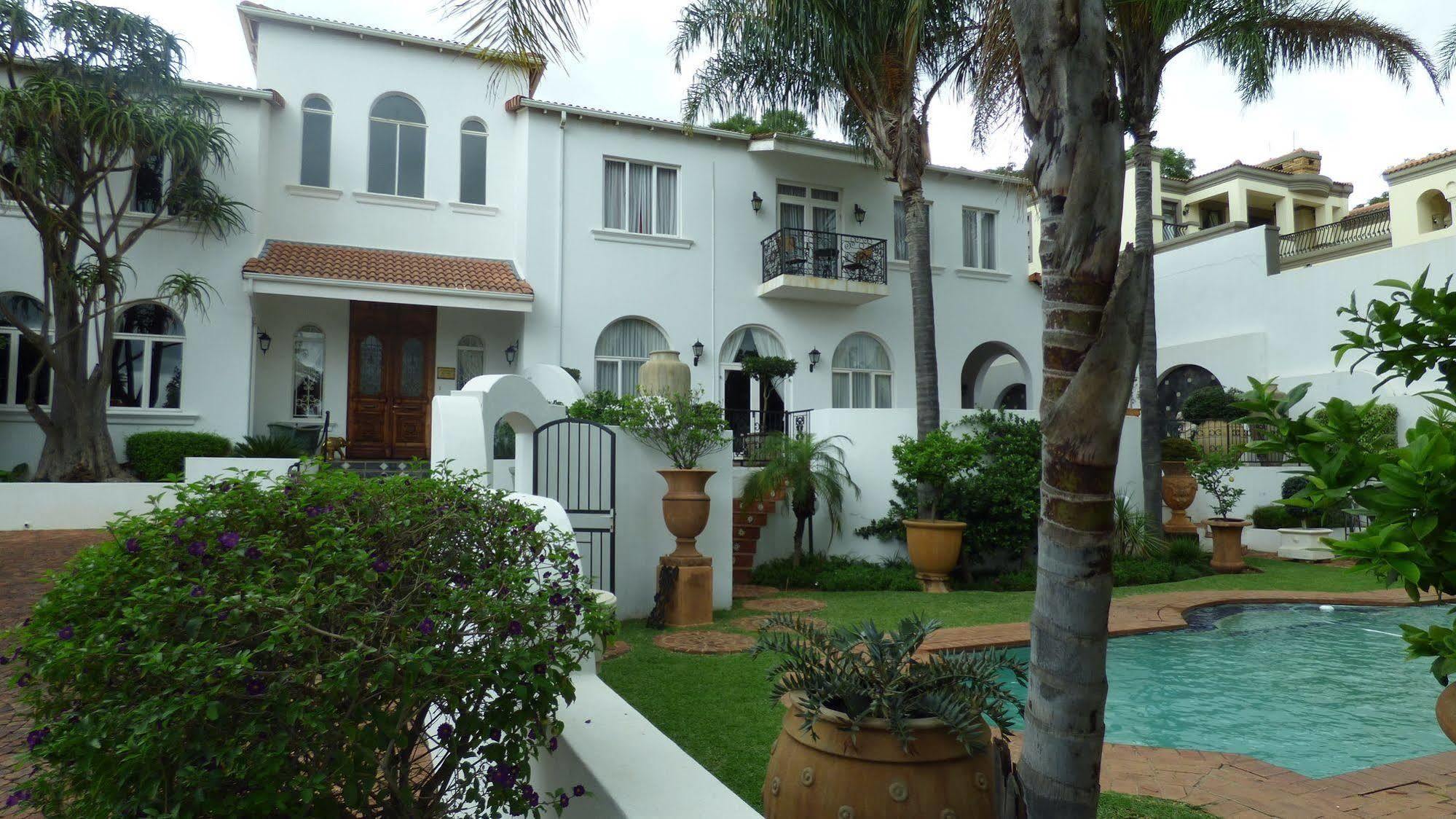 Capital House Boutique Hotel Pretoria-Noord Exterior foto